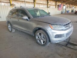 
										2011 Volkswagen Touareg full									