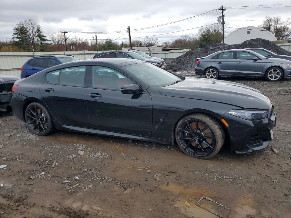2026 BMW M8