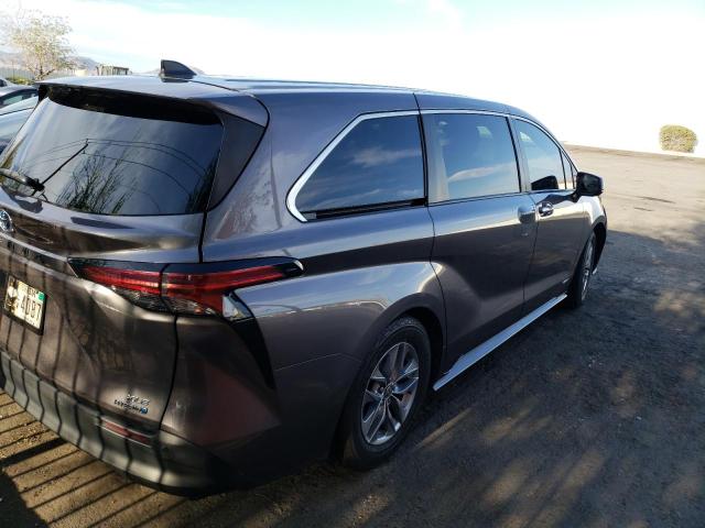 2021 Toyota Sienna xle