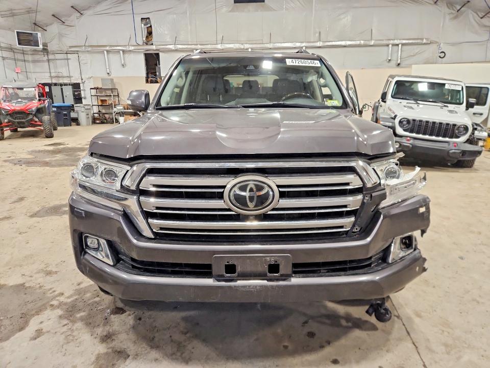 2018 Toyota Land cruiser
