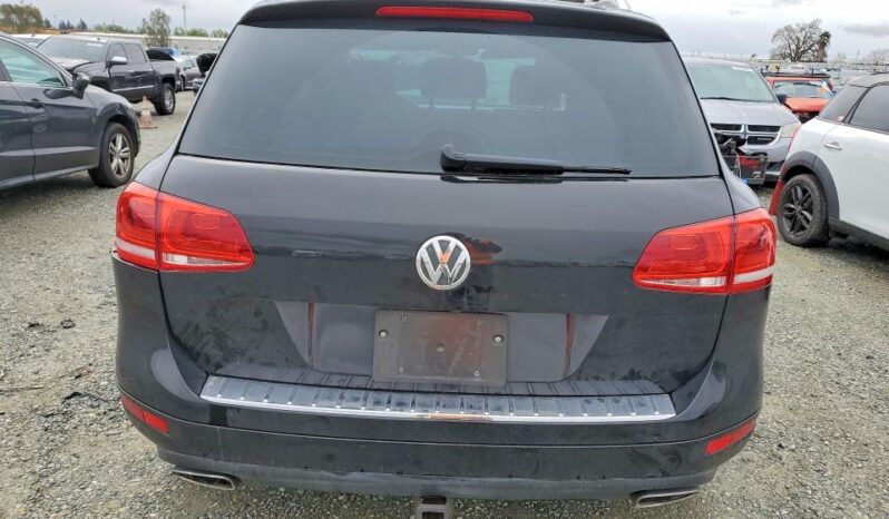 
								2014 Volkswagen Touareg full									