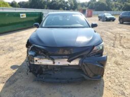 
										2021 Toyota Camry se full									