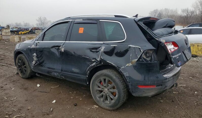 
								2014 Volkswagen Touareg full									