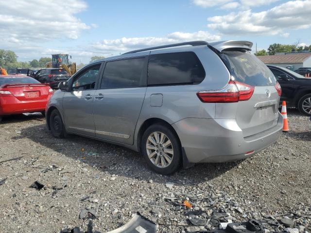 2016 Toyota Sienna xle