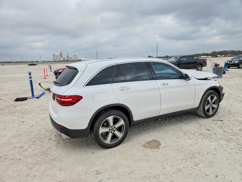 2017 Mercedes-benz Glc