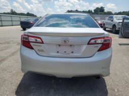 
										2014 Toyota Camry full									