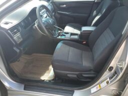 
										2016 Toyota Camry le full									
