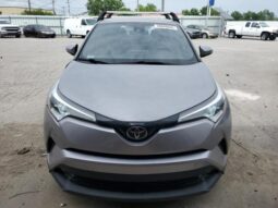 
										2018 Toyota C-hr full									