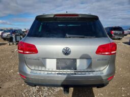 
										2013 Volkswagen Touareg full									