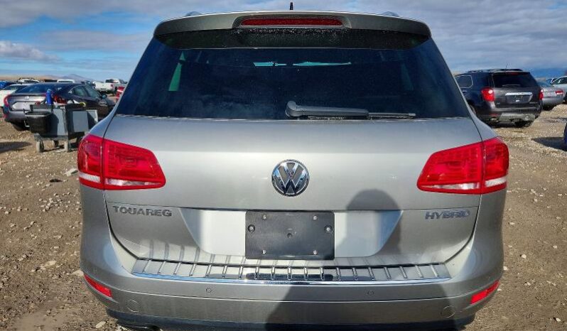 
								2013 Volkswagen Touareg full									