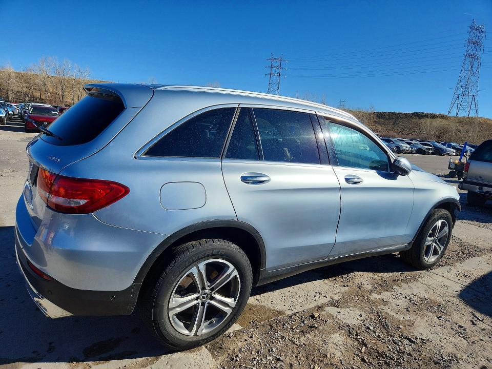2017 Mercedes-benz Glc