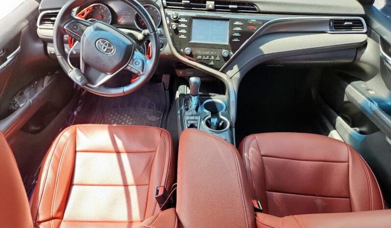 
								2018 Toyota Camry full									