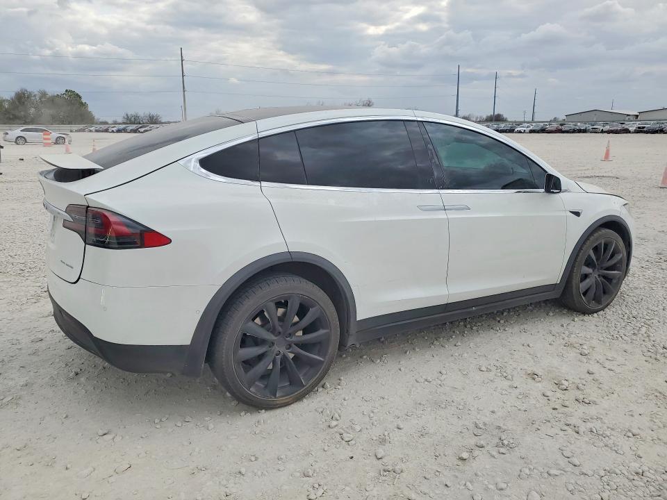 2020 Tesla Model x