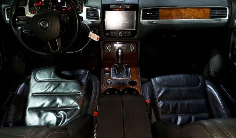 
								2014 Volkswagen Touareg full									