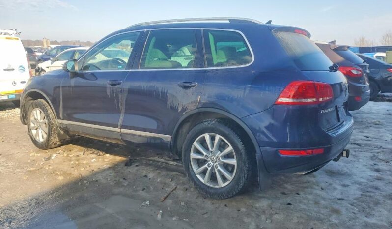 
								2014 Volkswagen Touareg full									
