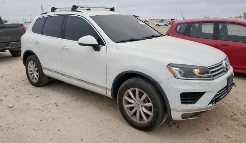 
								2016 Volkswagen Touareg full									
