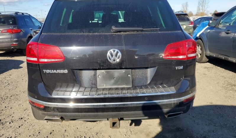 
								2016 Volkswagen Touareg full									