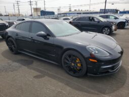 
										2018 Porsche Panamera full									