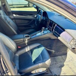 
										2012 Porsche Panamera full									