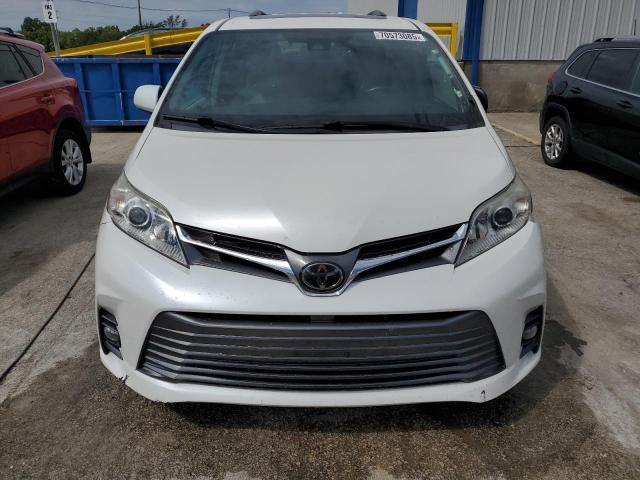 2018 Toyota Sienna