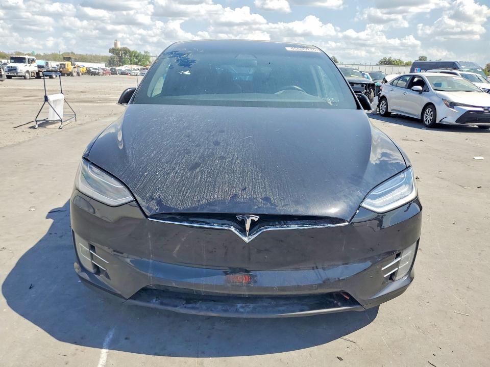 2017 Tesla Model x