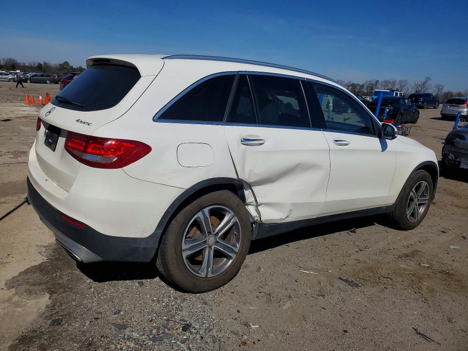 2016 Mercedes-benz Glc