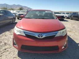 
										2014 Toyota Camry hybr full									