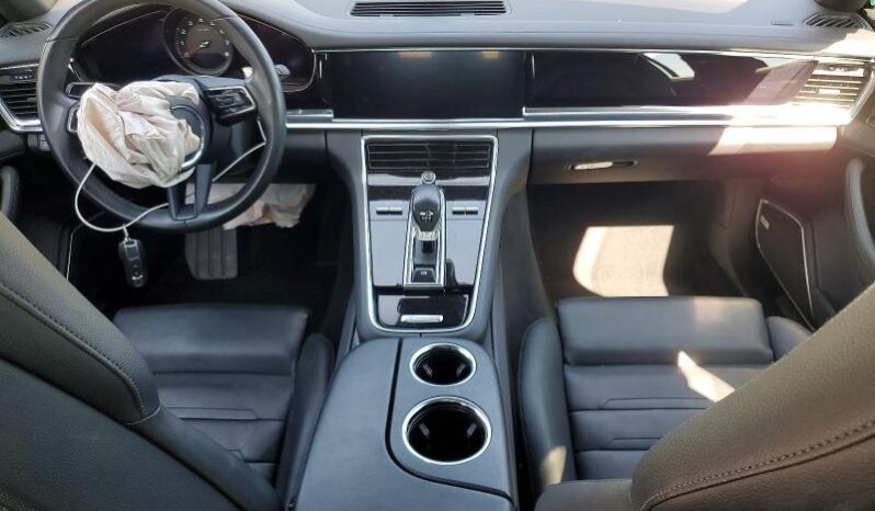 
								2022 Porsche Panamera full									