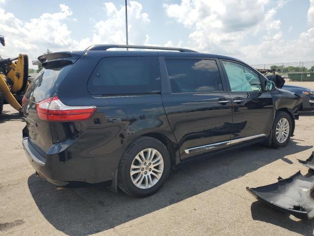 2016 Toyota Sienna