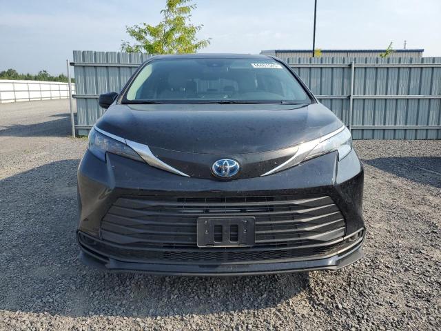 2025 Toyota Sienna