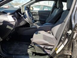 
										2021 Toyota C-hr full									