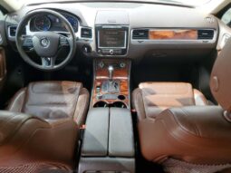 
										2012 Volkswagen Touareg full									