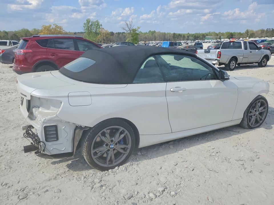 2017 BMW M2