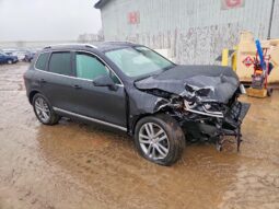
										2016 Volkswagen Touareg full									