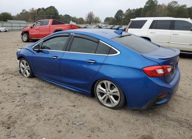 
								2018 Chevrolet Cruze full									