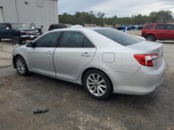
										2012 Toyota Camry base full									