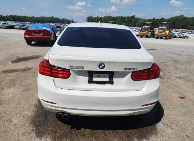 
								2013 BMW 3 series full									