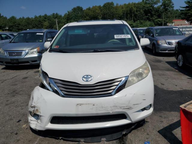 2012 Toyota Sienna