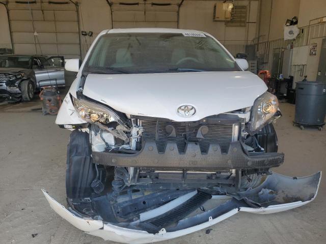 2013 Toyota Sienna xle