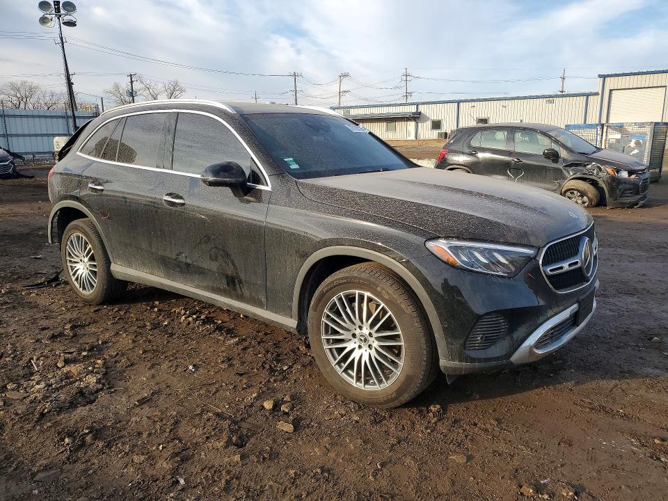 2025 Mercedes-benz Glc