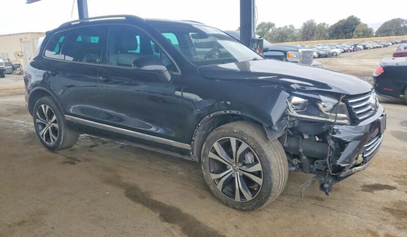 
								2017 Volkswagen Touareg full									