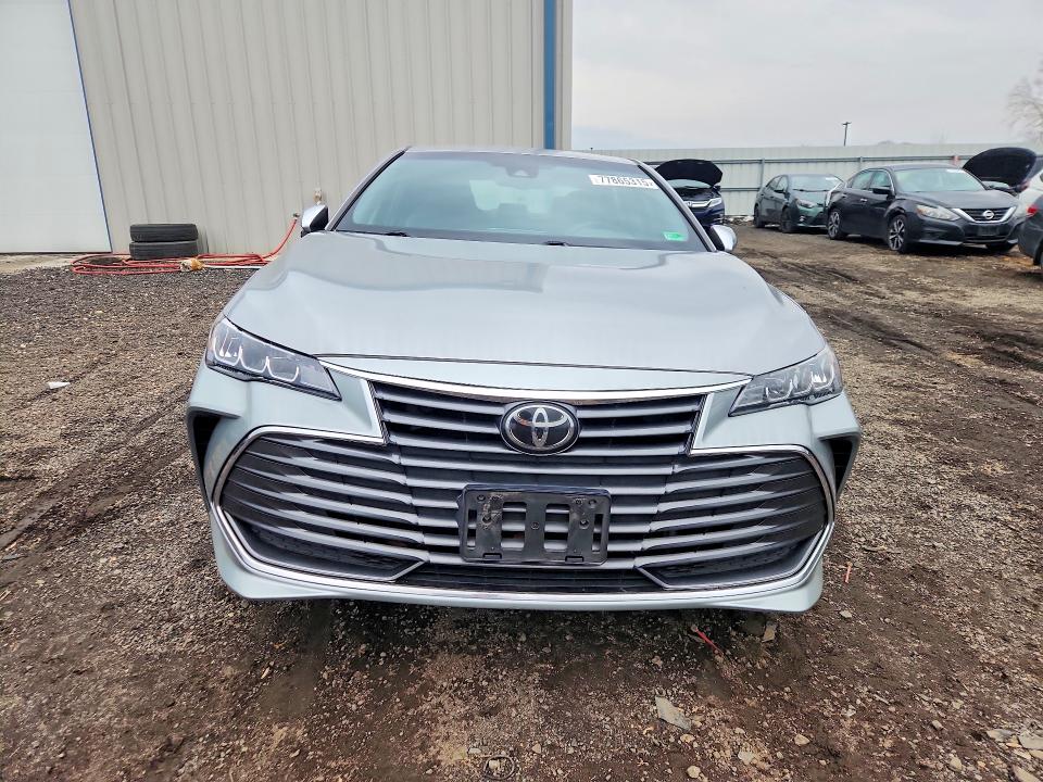 2021 Toyota Avalon