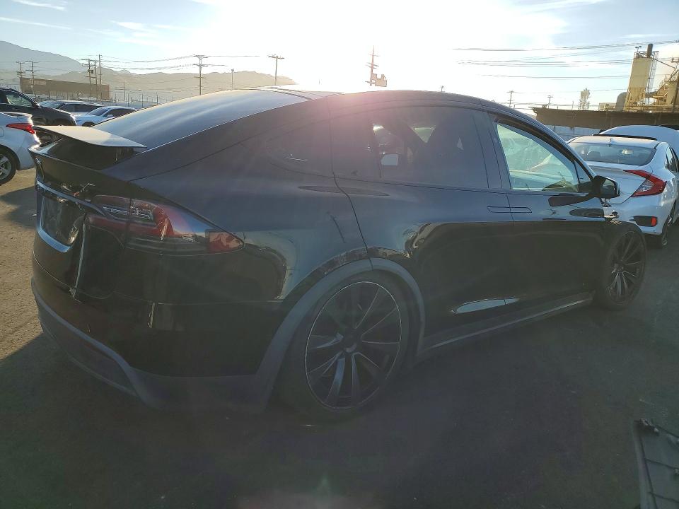 2022 Tesla Model x