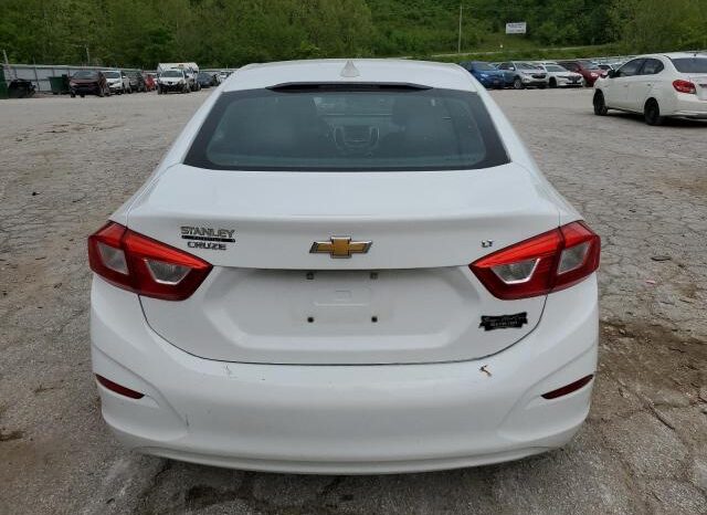 
								2017 Chevrolet Cruze full									