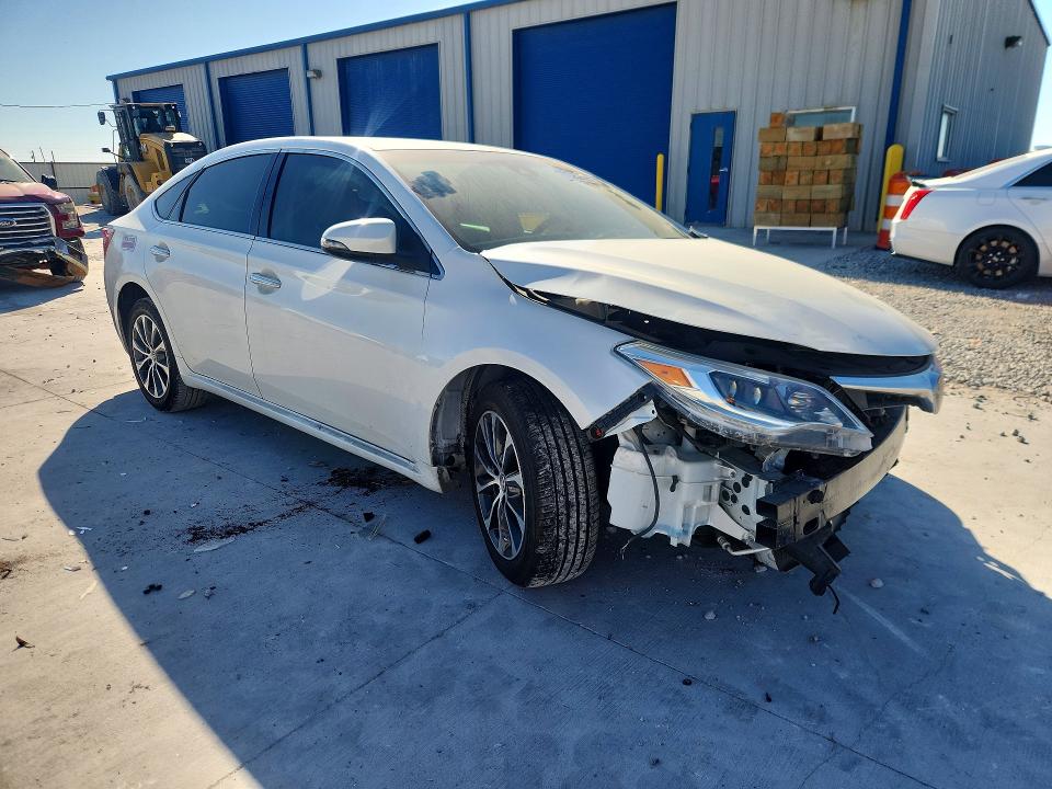 2017 Toyota Avalon