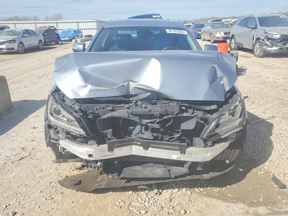 2017 Genesis G80