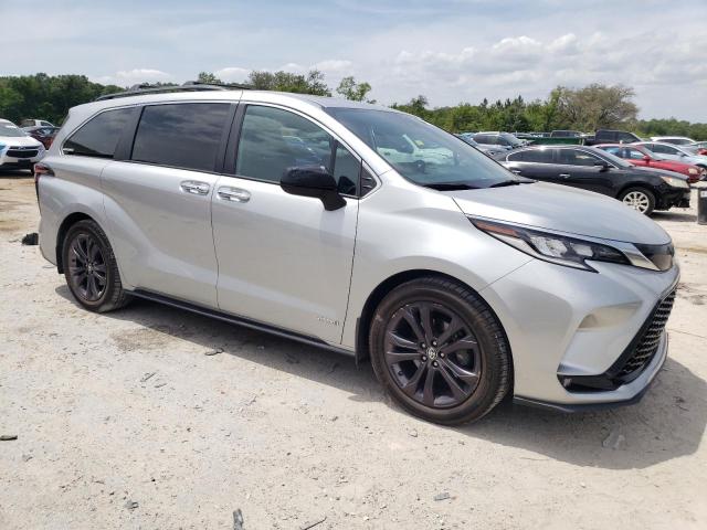 2021 Toyota Sienna