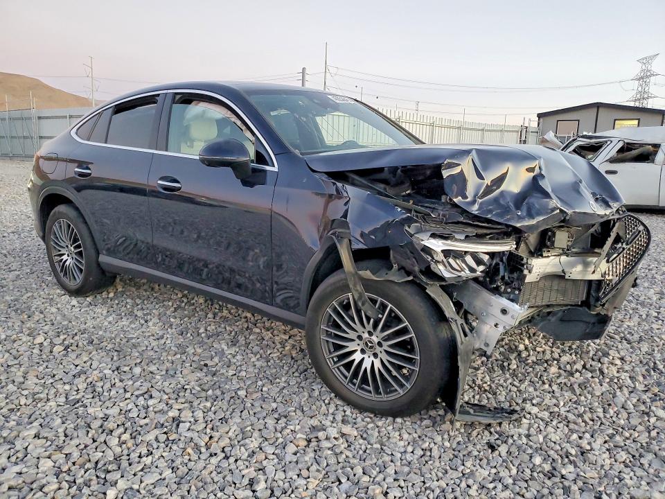 2024 Mercedes-benz Glc