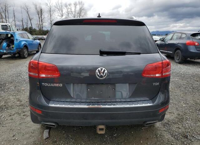
								2012 Volkswagen Touareg full									