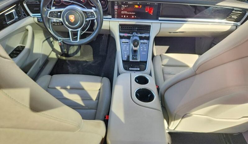 
								2019 Porsche Panamera full									